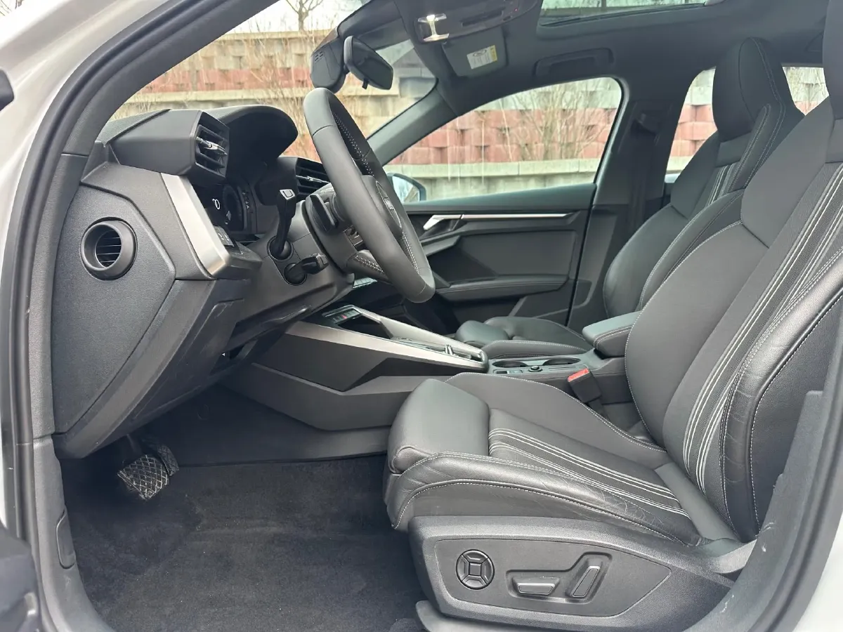 2021 Audi A3 1.4T 150HP L4 7DCT,autocango,china used car exporter,china ev exporter,chinese used car exporter,chinese used ev exporter