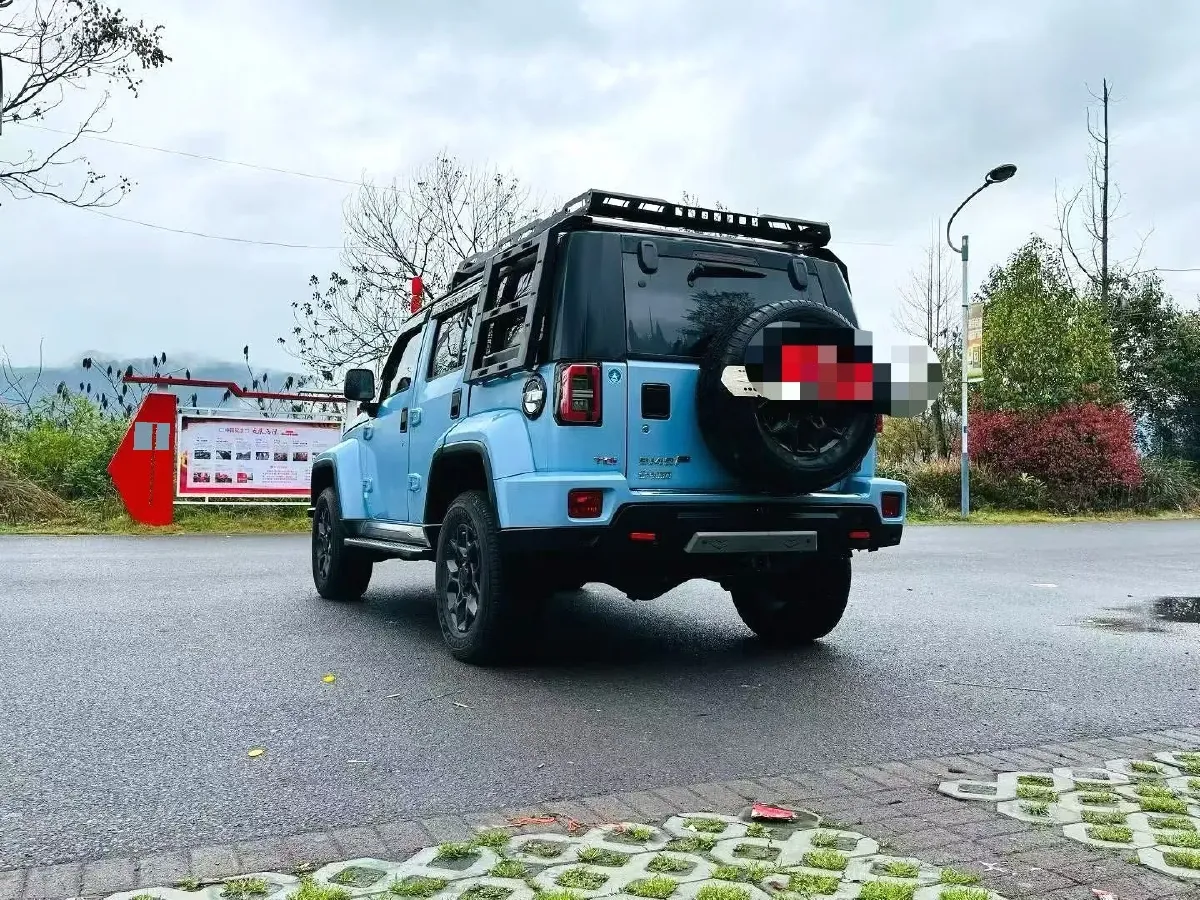 2023 Beijing BJ40 2.0T 163HP L4 8AT,autocango,china used car exporter,china ev exporter,chinese used car exporter,chinese used ev exporter