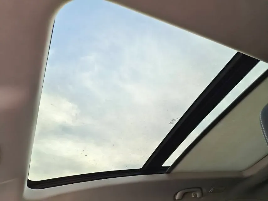 2018 BaoJun 530 1.5T 150HP L4 6MT,autocango,china used car exporter,china ev exporter,chinese used car exporter,chinese used ev exporter