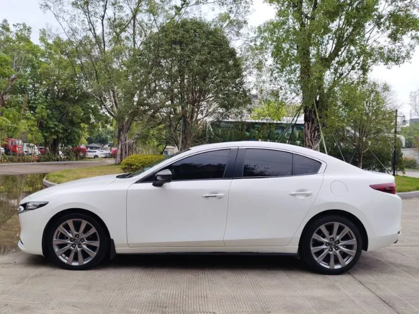 2021 Mazda 3 Axela 2.0L 158HP L4 6AT,autocango,china used car exporter,china ev exporter,chinese used car exporter,chinese used ev exporter