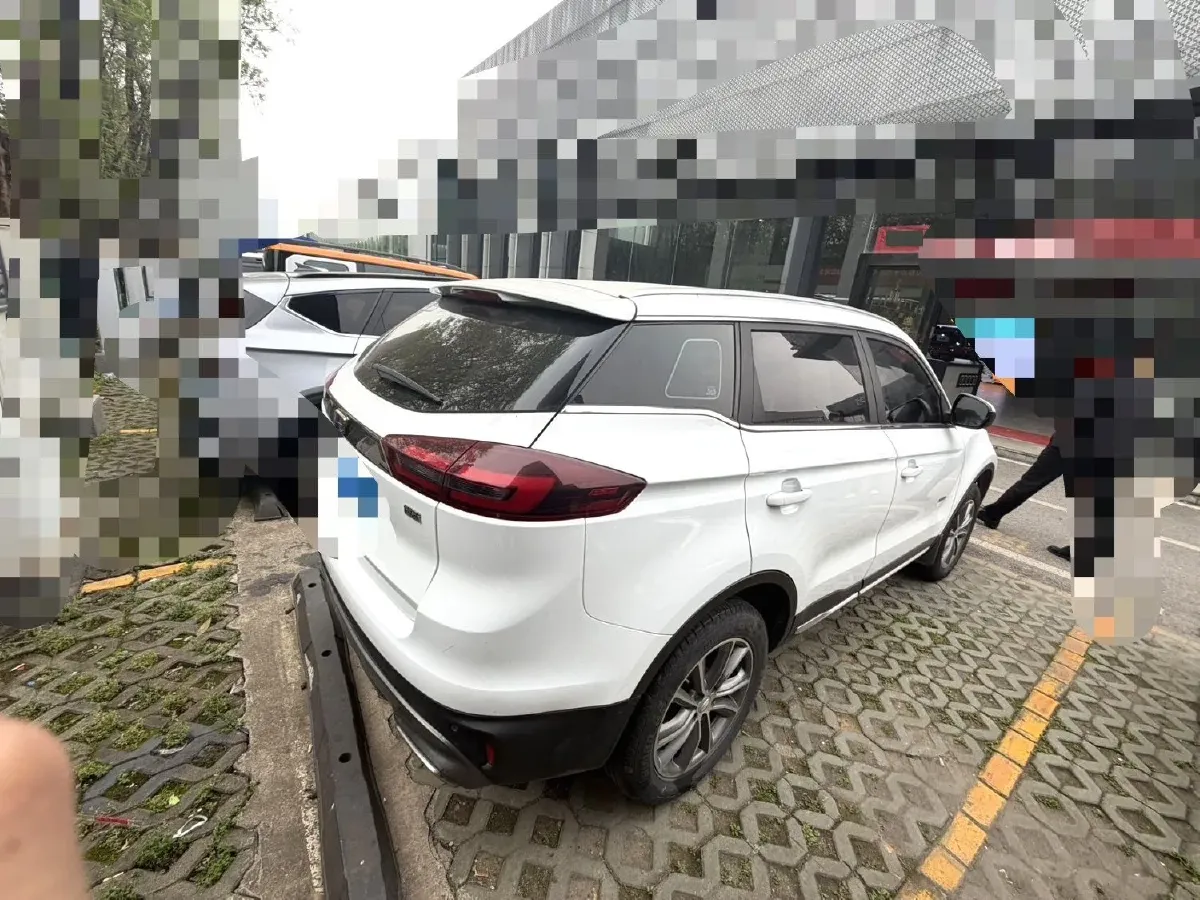 2020 Roewe i6 1.5T 169HP L4 7DCT,autocango,china used car exporter,china ev exporter,chinese used car exporter,chinese used ev exporter