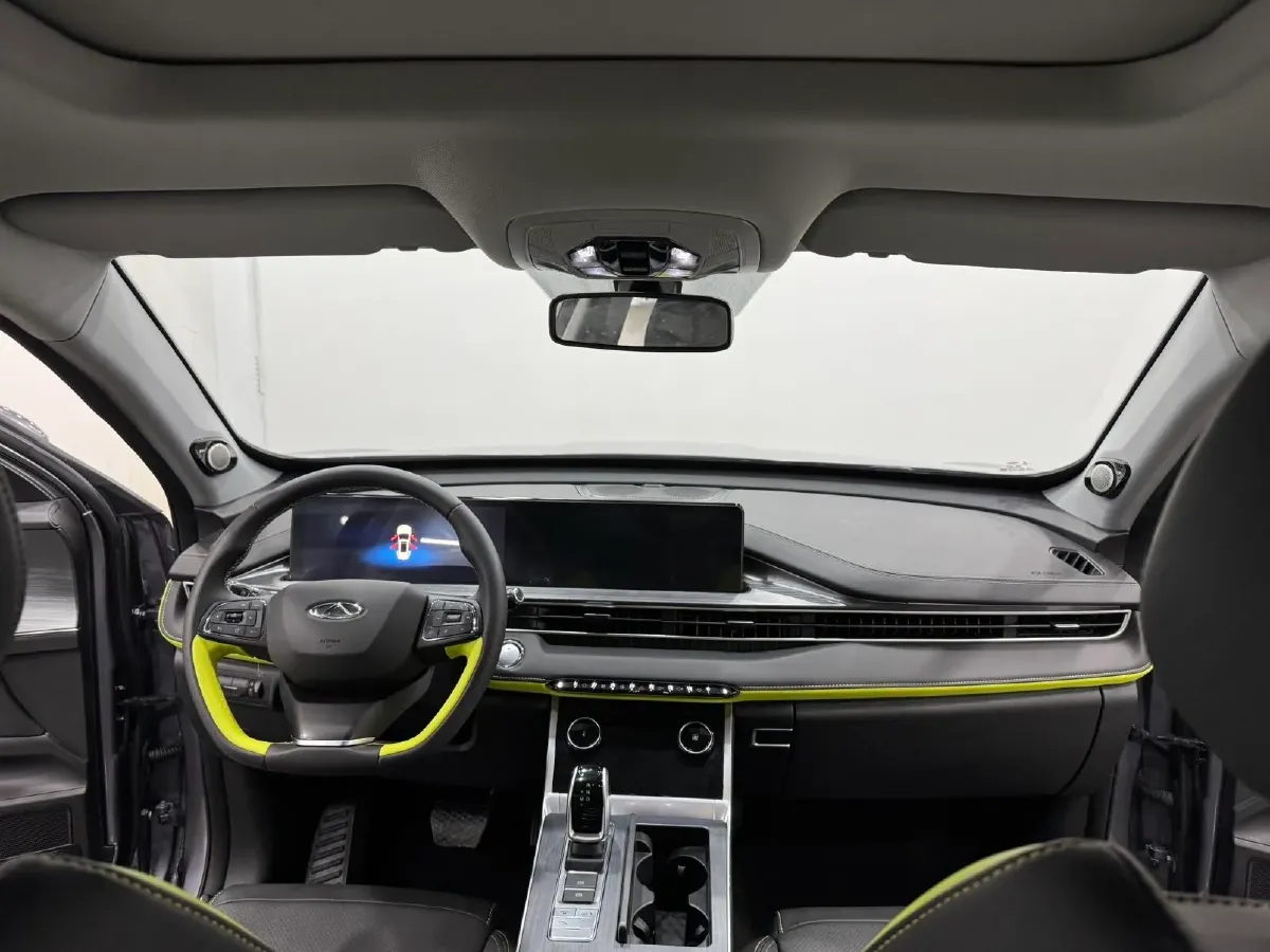 2022 Chery Tiggo 7 Plus 1.5T 156HP L4 CVT,autocango,china used car exporter,china ev exporter,chinese used car exporter,chinese used ev exporter