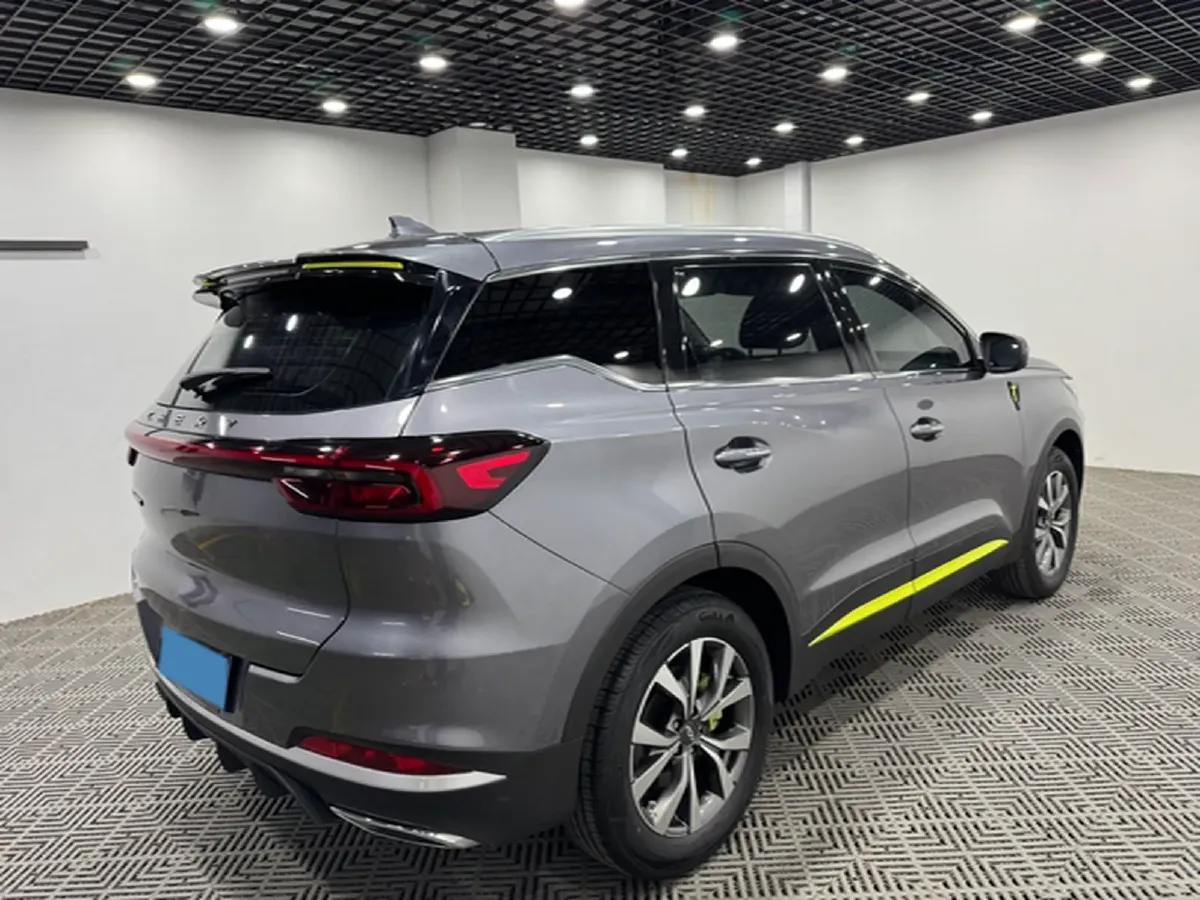 2022 Chery Tiggo 7 Plus 1.5T 156HP L4 CVT,autocango,china used car exporter,china ev exporter,chinese used car exporter,chinese used ev exporter