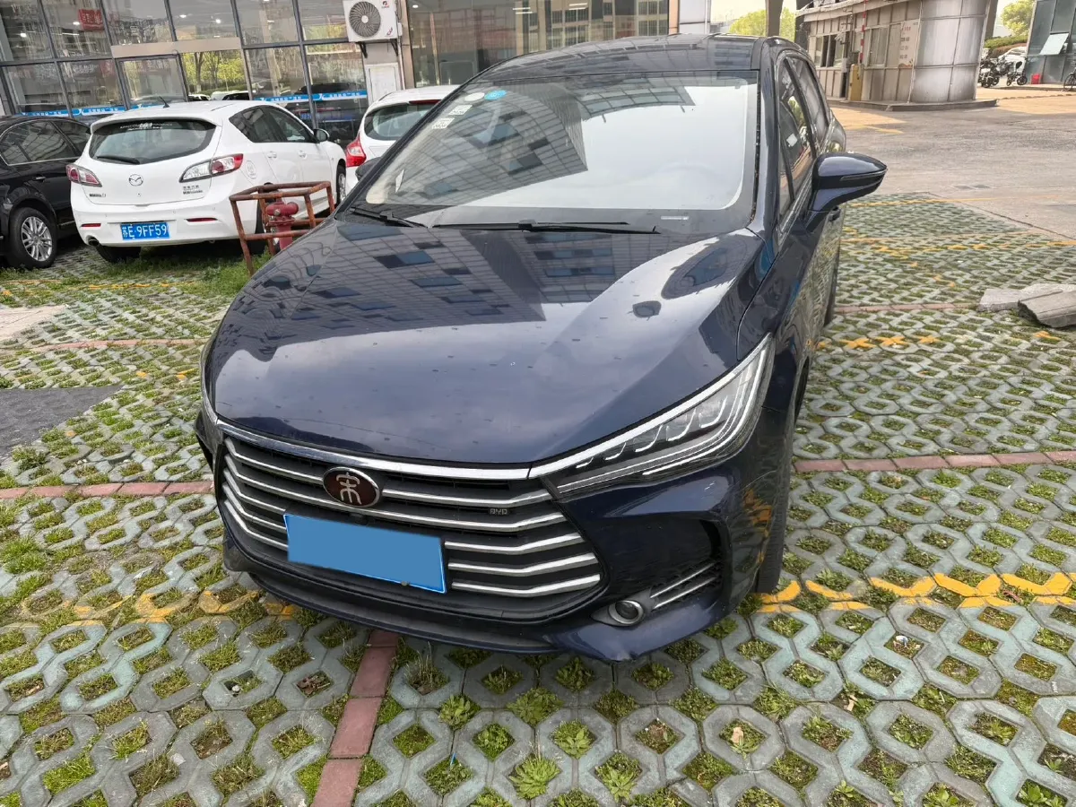 2017 BYD Song MAX 1.5T 154HP L4 6MT,autocango,china used car exporter,china ev exporter,chinese used car exporter,chinese used ev exporter