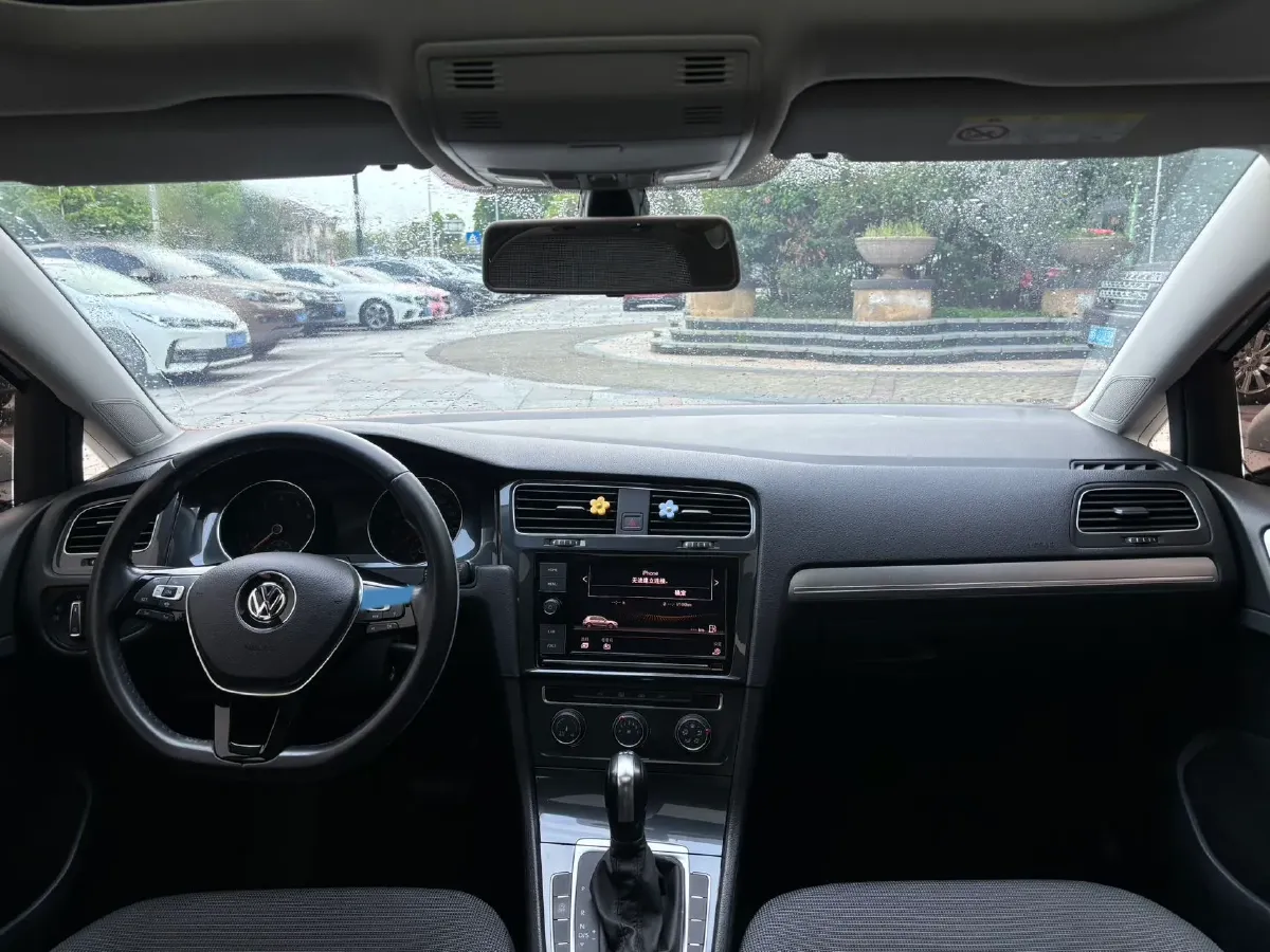 2019 Volkswagen Golf 1.4T 150HP L4 7DCT,autocango,china used car exporter,china ev exporter,chinese used car exporter,chinese used ev exporter