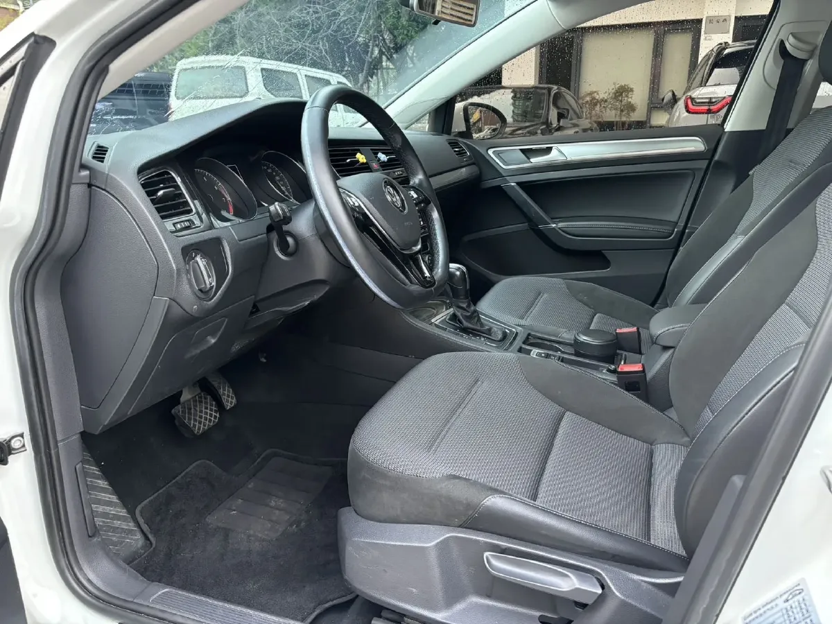 2019 Volkswagen Golf 1.4T 150HP L4 7DCT,autocango,china used car exporter,china ev exporter,chinese used car exporter,chinese used ev exporter