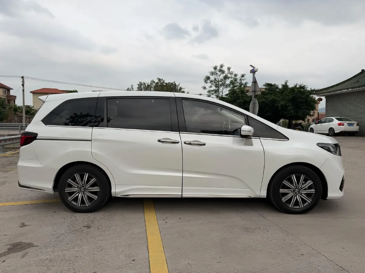 2024 Honda Odyssey 2.0L 146HP L4 E-CVT Hybrid,autocango,china used car exporter,china ev exporter,chinese used car exporter,chinese used ev exporter