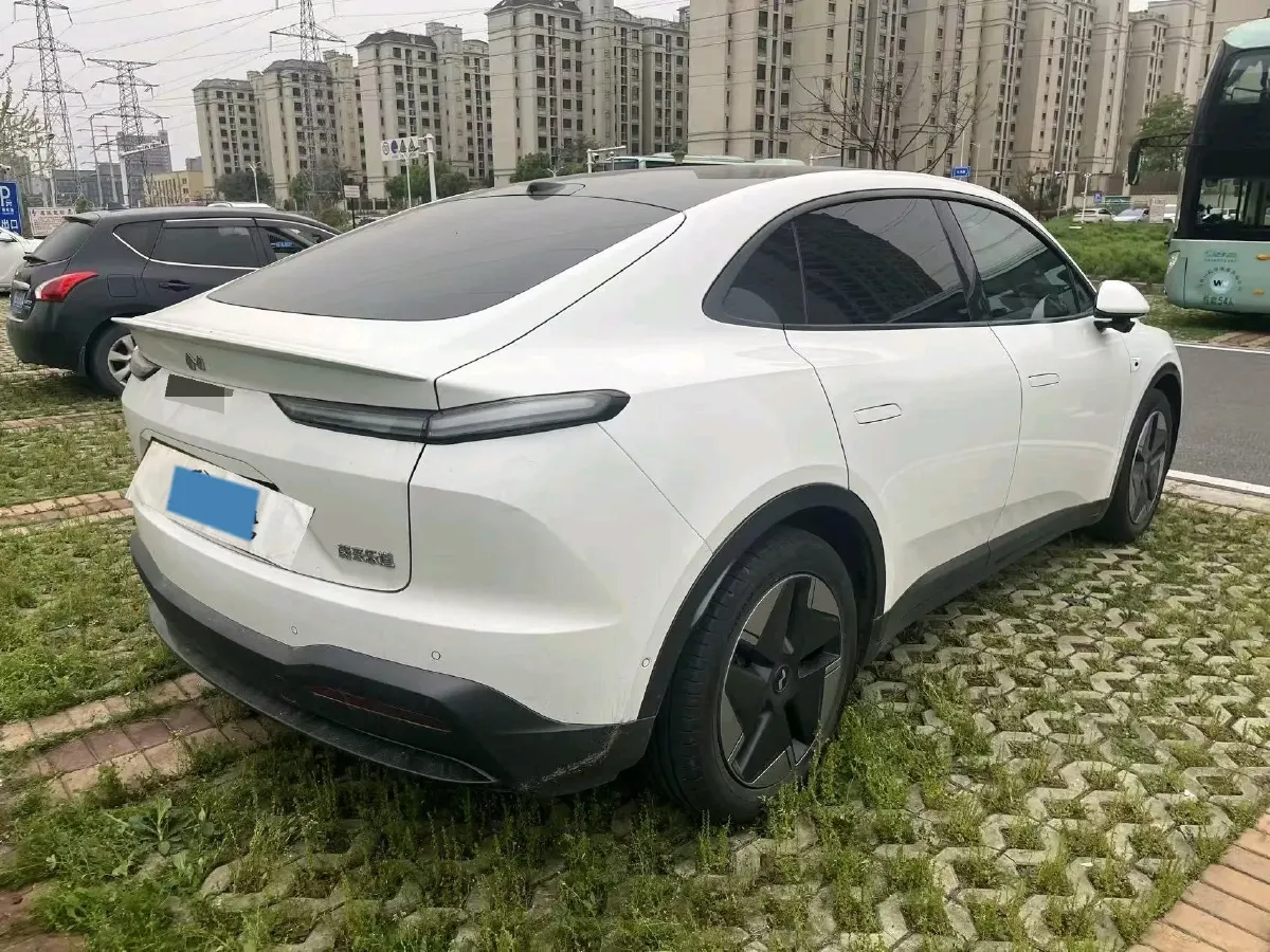 2024 ONVO L60 BEV 60KWH,autocango,china used car exporter,china ev exporter,chinese used car exporter,chinese used ev exporter