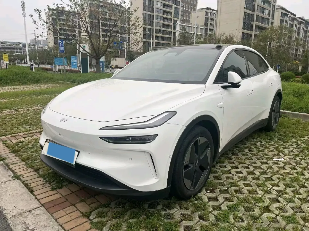 2024 ONVO L60 BEV 60KWH,autocango,china used car exporter,china ev exporter,chinese used car exporter,chinese used ev exporter