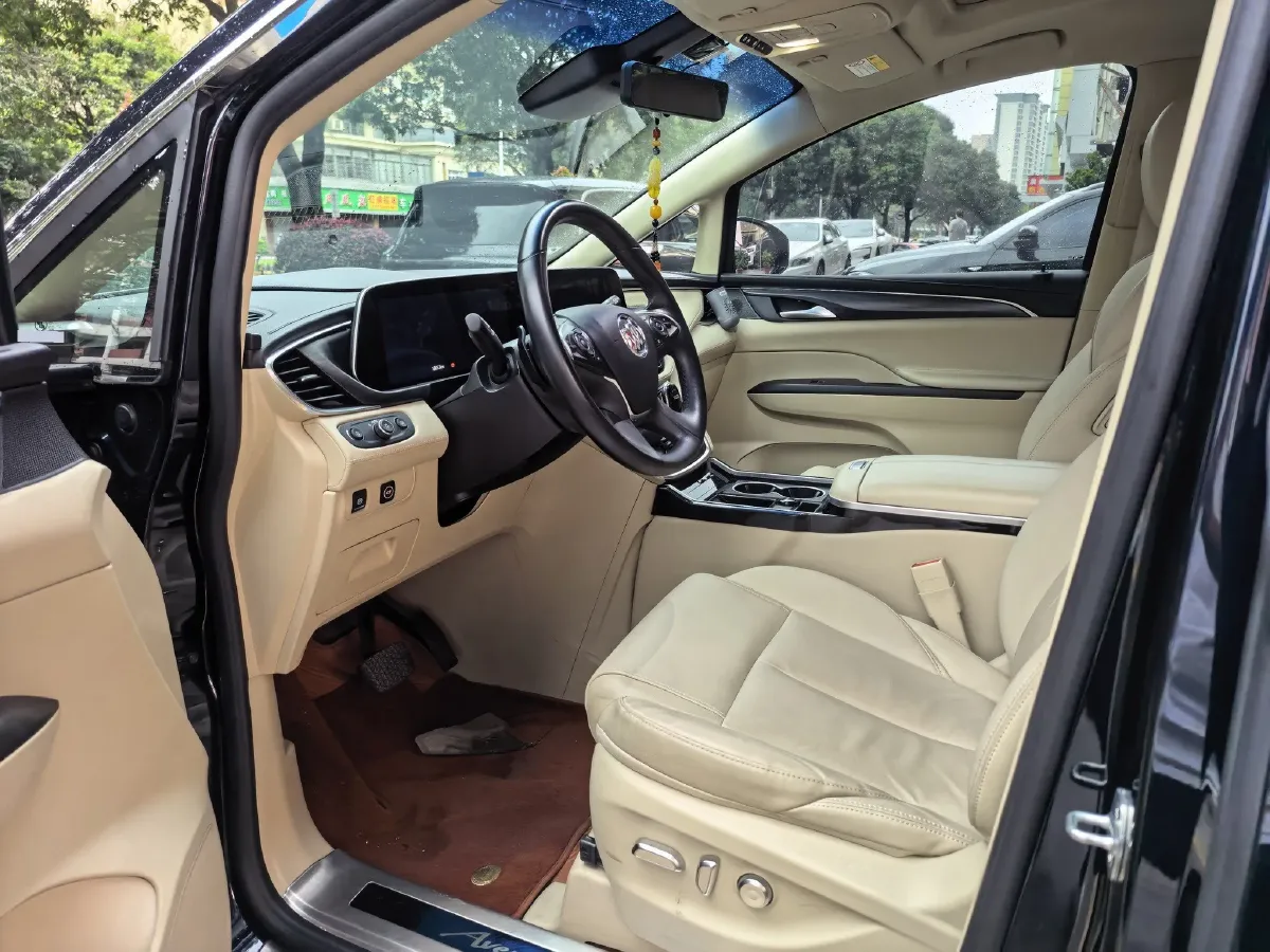 2023 Buick GL8 2.0T 237HP L4 9AT,autocango,china used car exporter,china ev exporter,chinese used car exporter,chinese used ev exporter