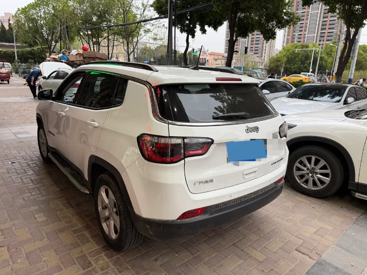 2020 Jeep Compass 1.3T 173HP L4 7DCT,autocango,china used car exporter,china ev exporter,chinese used car exporter,chinese used ev exporter