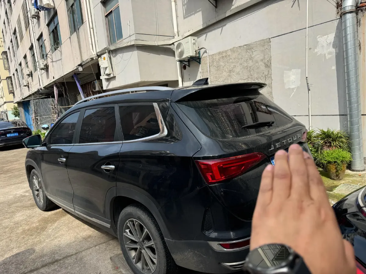 2020 Jetour X90 1.5T 156HP L4 6MT,autocango,china used car exporter,china ev exporter,chinese used car exporter,chinese used ev exporter