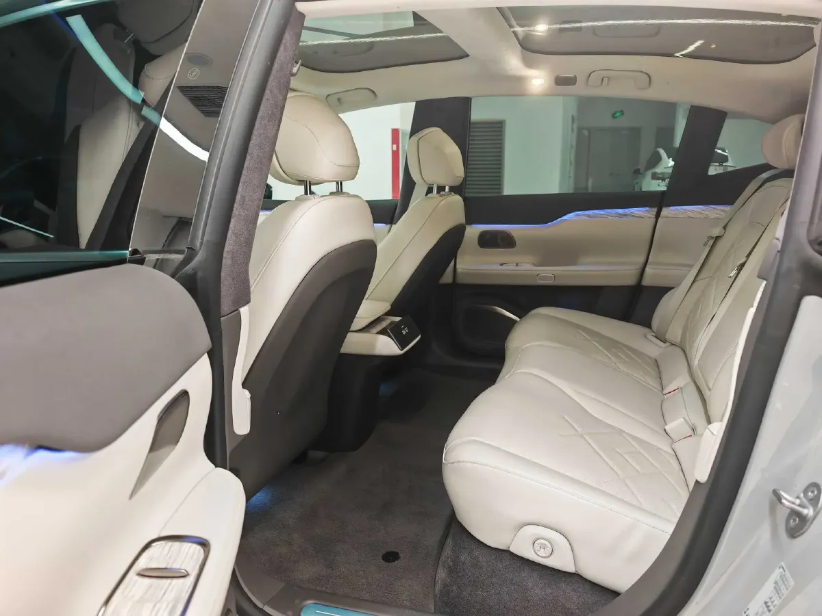 2021 Volkswagen ID.6 Crozz BEV 84.8KWH,autocango,china used car exporter,china ev exporter,chinese used car exporter,chinese used ev exporter