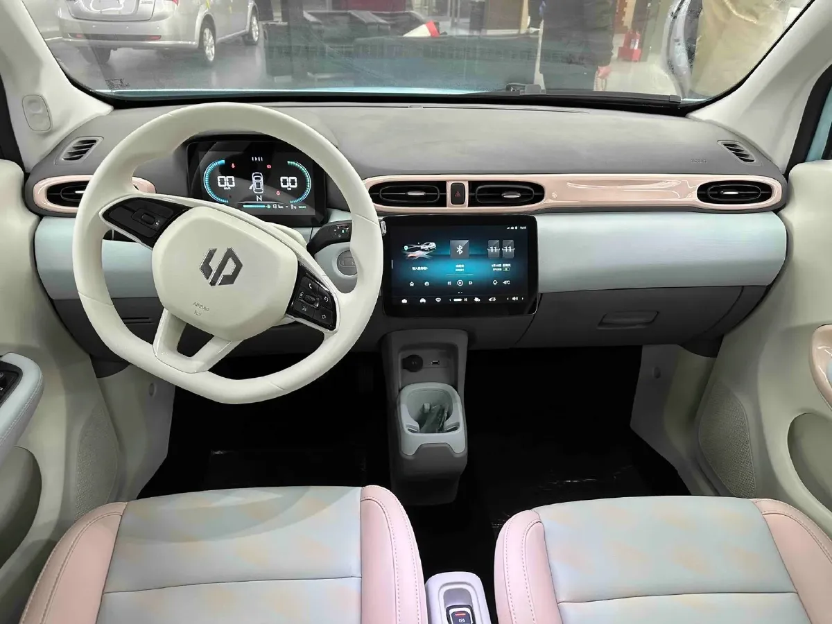 2025 Leapmotor T03 BEV 41.3KWH,autocango,china used car exporter,china ev exporter,chinese used car exporter,chinese used ev exporter