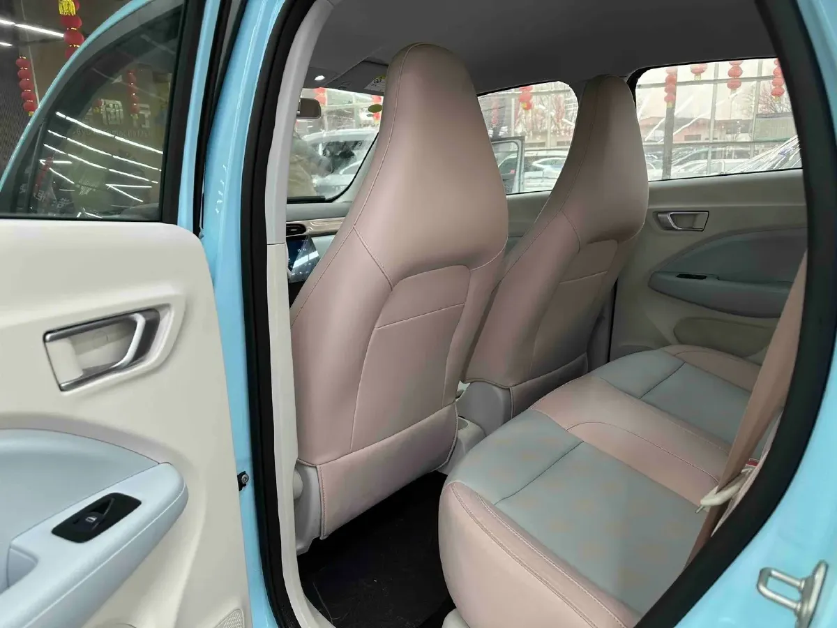 2025 Leapmotor T03 BEV 41.3KWH,autocango,china used car exporter,china ev exporter,chinese used car exporter,chinese used ev exporter