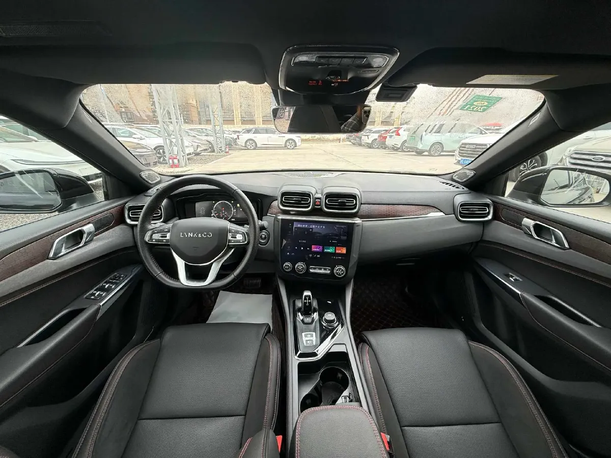 2019 LYNK&CO 01 2.0T 190HP L4 6AT,autocango,china used car exporter,china ev exporter,chinese used car exporter,chinese used ev exporter