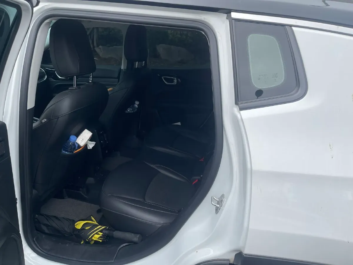 2021 Jeep Compass 1.3T 173HP L4 7DCT,autocango,china used car exporter,china ev exporter,chinese used car exporter,chinese used ev exporter