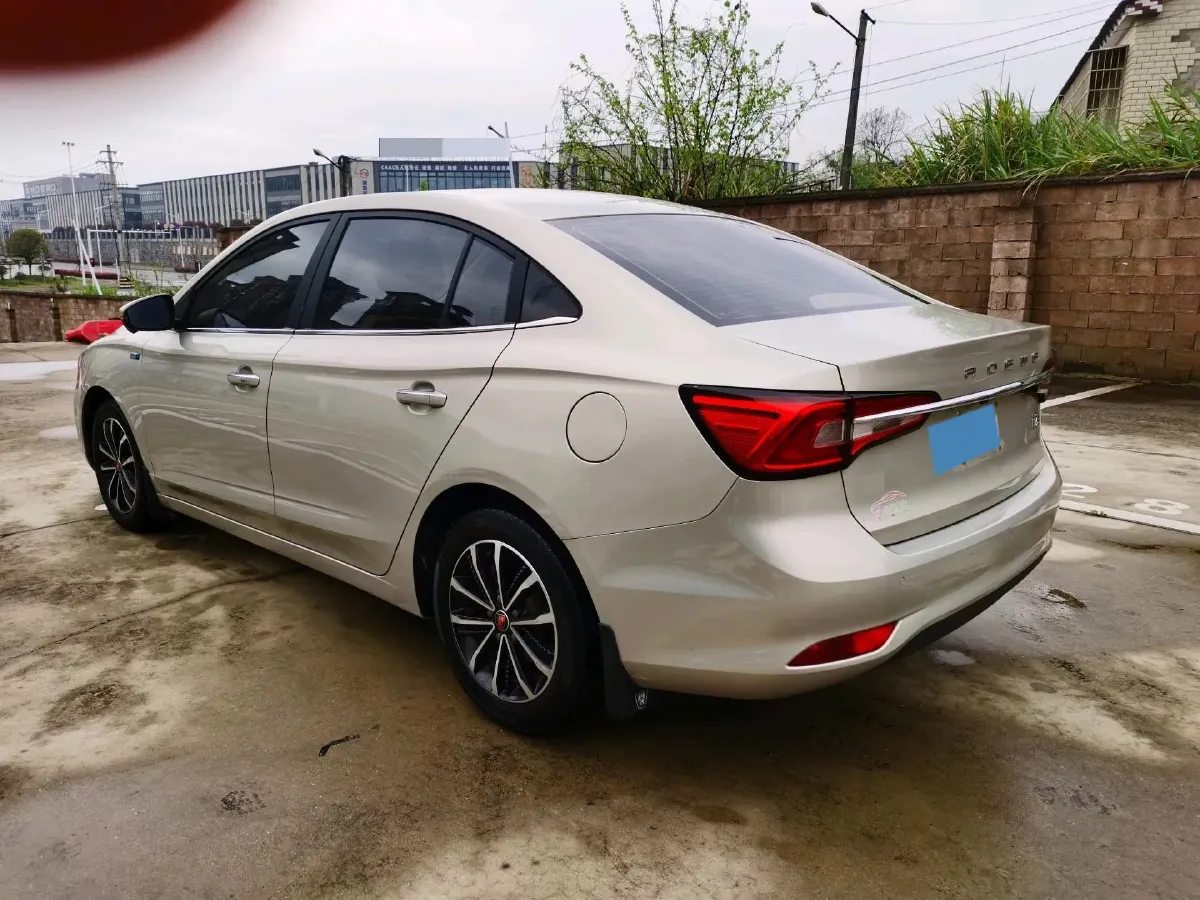2019 Roewe i5 1.5L 120HP L4 CVT,autocango,china used car exporter,china ev exporter,chinese used car exporter,chinese used ev exporter