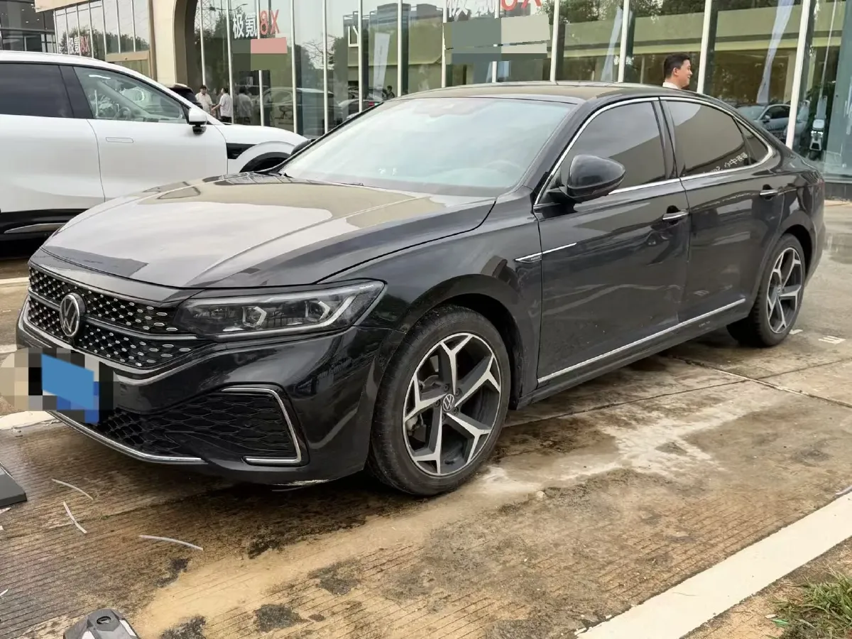 2023 Volkswagen Passat 2.0T 186HP L4 7DCT,autocango,china used car exporter,china ev exporter,chinese used car exporter,chinese used ev exporter