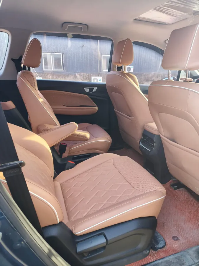 2022 Venucia T60 1.6L 126HP L4 CVT,autocango,china used car exporter,china ev exporter,chinese used car exporter,chinese used ev exporter