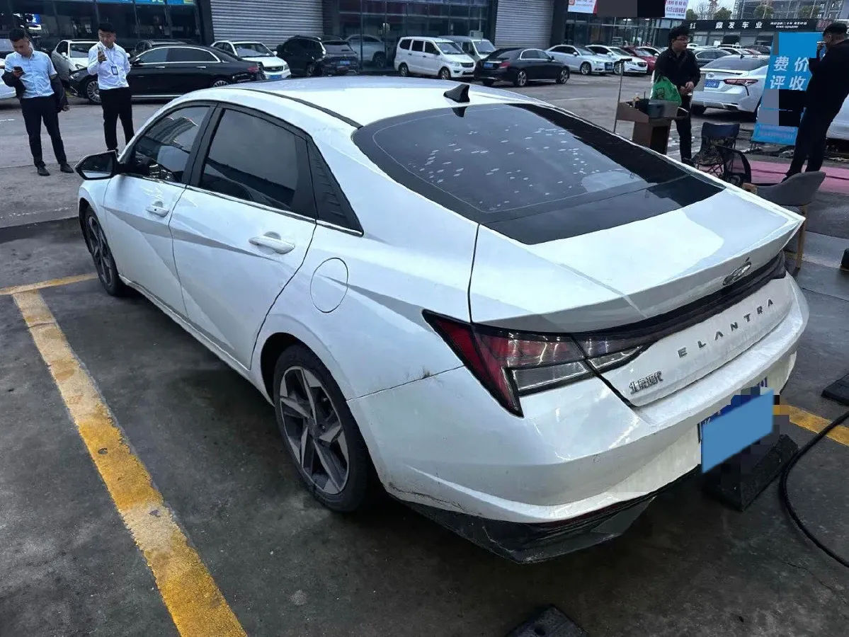 2021 Hyundai Elantra 1.5L 115HP L4 CVT,autocango,china used car exporter,china ev exporter,chinese used car exporter,chinese used ev exporter
