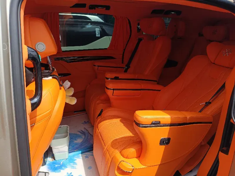 2023 Buick GL8 2.0T 237HP L4 9AT,autocango,china used car exporter,china ev exporter,chinese used car exporter,chinese used ev exporter