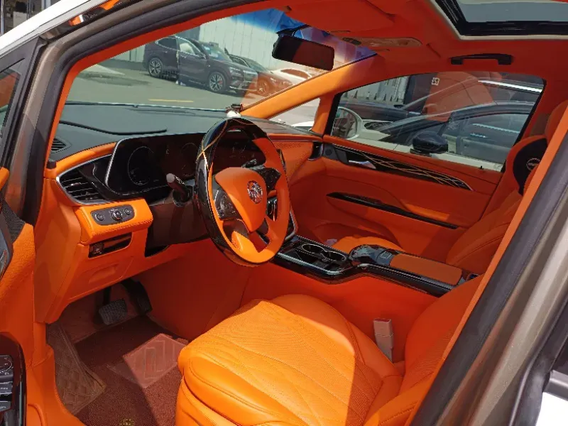 2023 Buick GL8 2.0T 237HP L4 9AT,autocango,china used car exporter,china ev exporter,chinese used car exporter,chinese used ev exporter