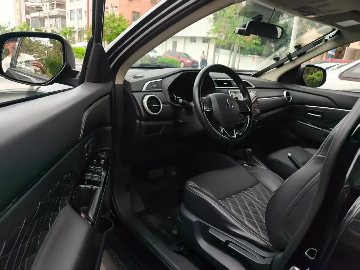 2020 Mitsubishi ASX 2.0L 166HP L4 CVT,autocango,china used car exporter,china ev exporter,chinese used car exporter,chinese used ev exporter