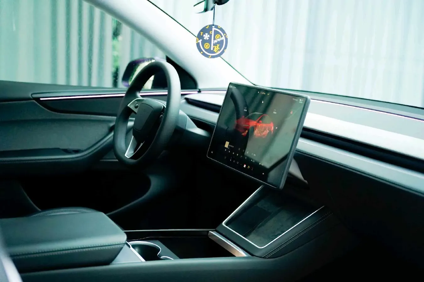 2025 Tesla Model Y L BEV,autocango,china used car exporter,china ev exporter,chinese used car exporter,chinese used ev exporter