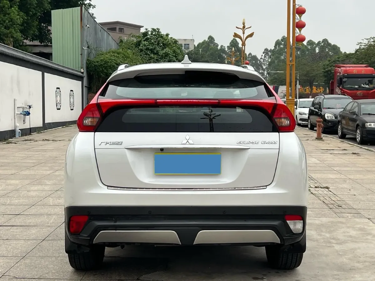 2018 Mitsubishi Eclipse Cross 1.5T 170HP L4 CVT,autocango,china used car exporter,china ev exporter,chinese used car exporter,chinese used ev exporter