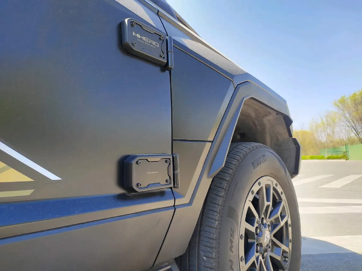 2023 M Hero 917 REEV 197HP 2AT REEV 65.8KWH,autocango,china used car exporter,china ev exporter,chinese used car exporter,chinese used ev exporter