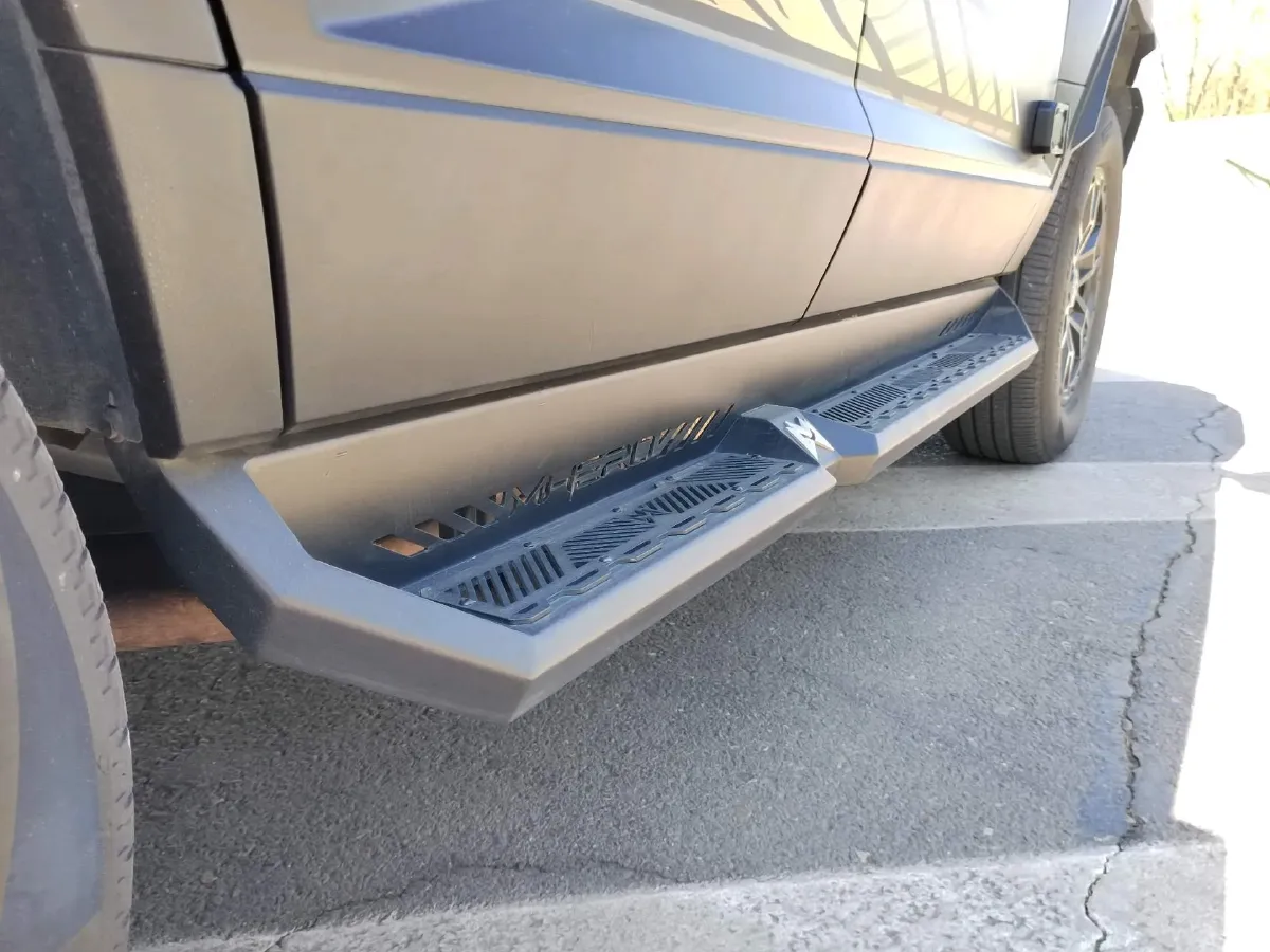 2023 M Hero 917 REEV 197HP 2AT REEV 65.8KWH,autocango,china used car exporter,china ev exporter,chinese used car exporter,chinese used ev exporter