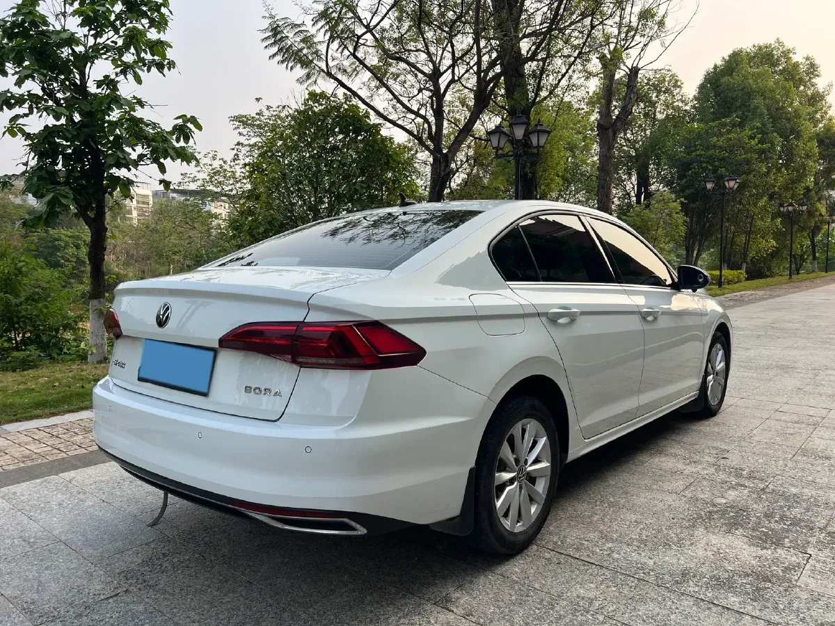 2021 Volkswagen Bora 1.5L 113HP L4 6AT,autocango,china used car exporter,china ev exporter,chinese used car exporter,chinese used ev exporter