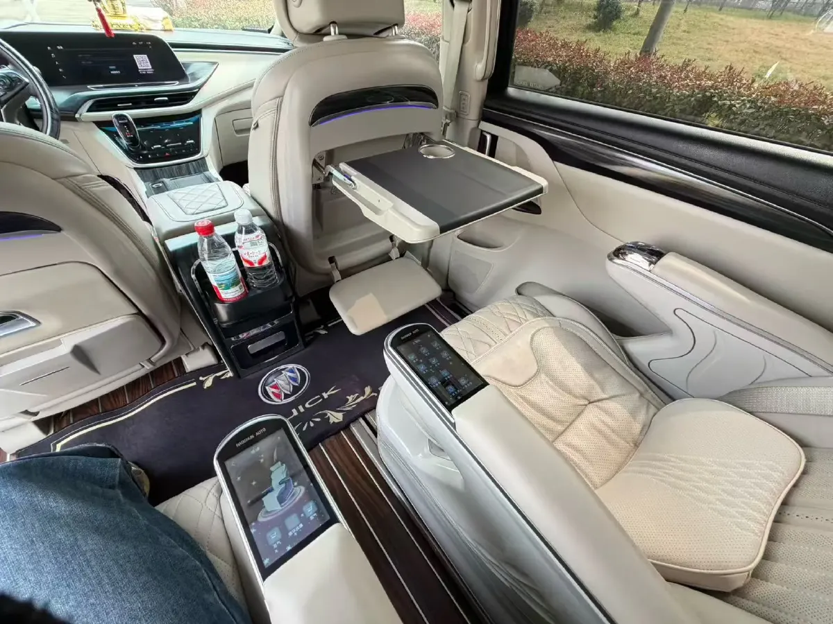 2021 Buick GL8 2.0T 237HP L4 9AT,autocango,china used car exporter,china ev exporter,chinese used car exporter,chinese used ev exporter