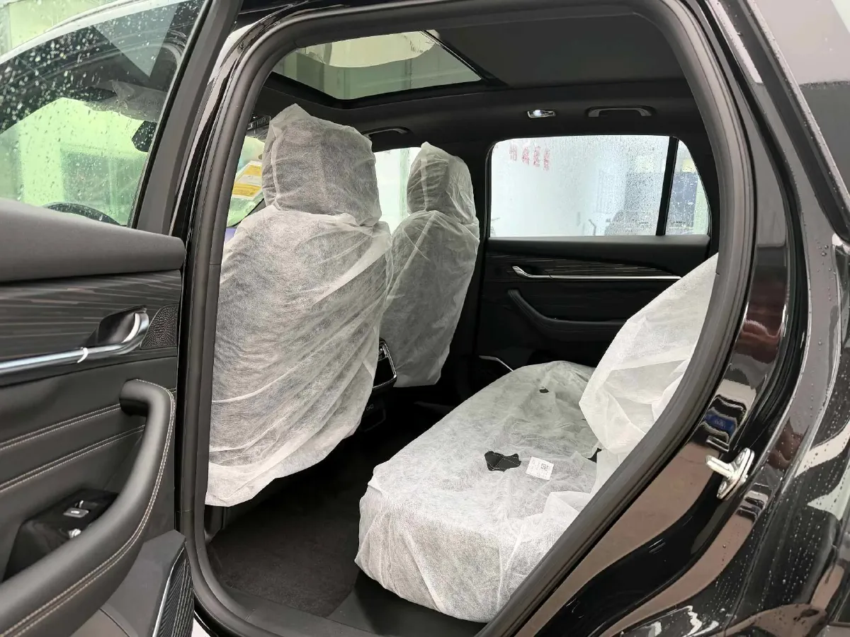 2026 Geely Monjaro 2.0T 272HP L4 8AT,autocango,china used car exporter,china ev exporter,chinese used car exporter,chinese used ev exporter