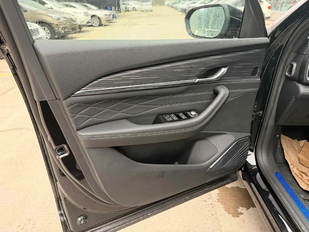 2026 Geely Monjaro 2.0T 272HP L4 8AT,autocango,china used car exporter,china ev exporter,chinese used car exporter,chinese used ev exporter