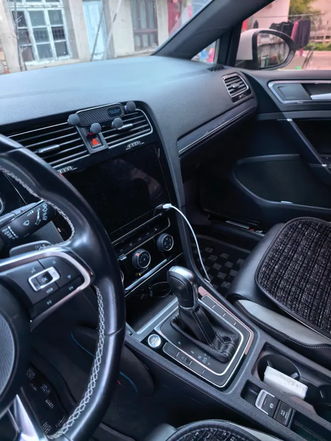 2020 Volkswagen Golf 1.4T 150HP L4 7DCT,autocango,china used car exporter,china ev exporter,chinese used car exporter,chinese used ev exporter