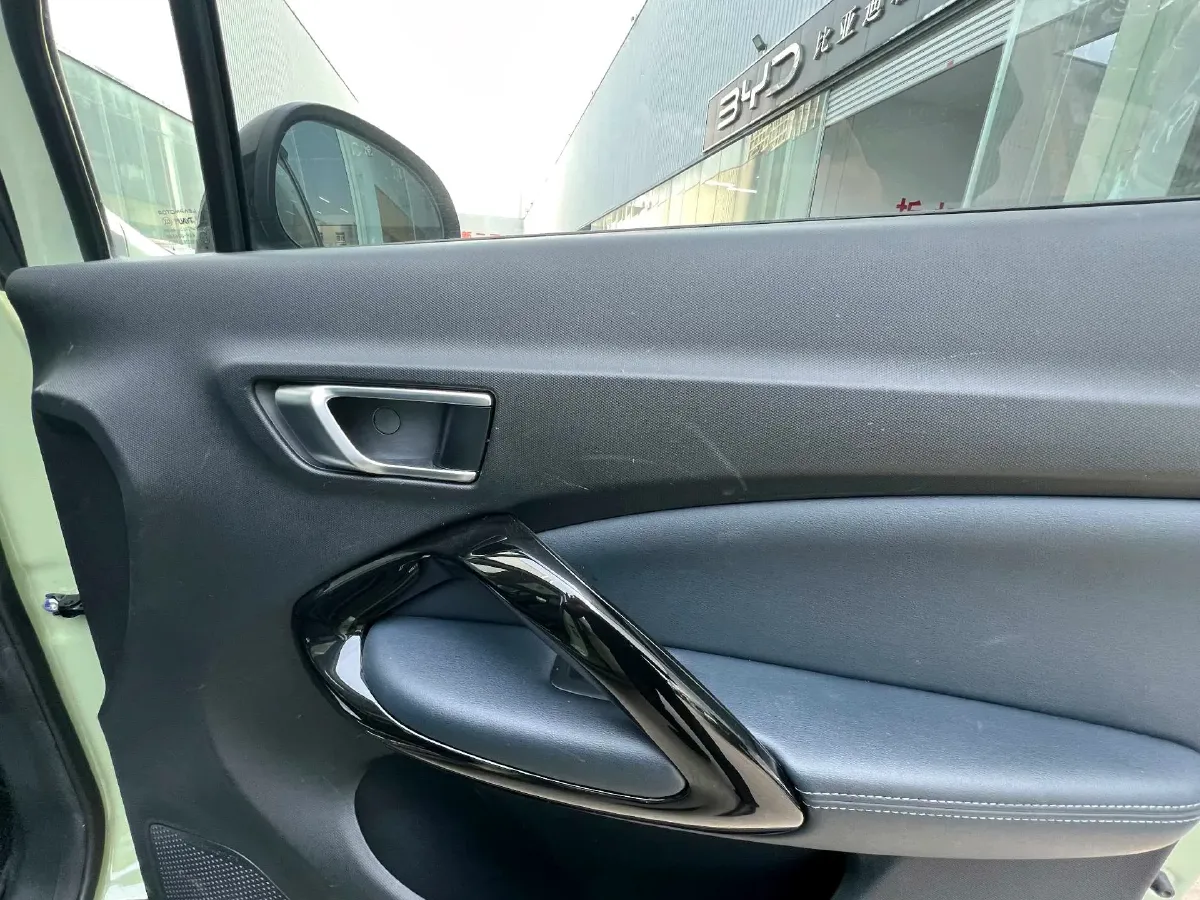 2021 Leapmotor T03 BEV 38KWH,autocango,china used car exporter,china ev exporter,chinese used car exporter,chinese used ev exporter