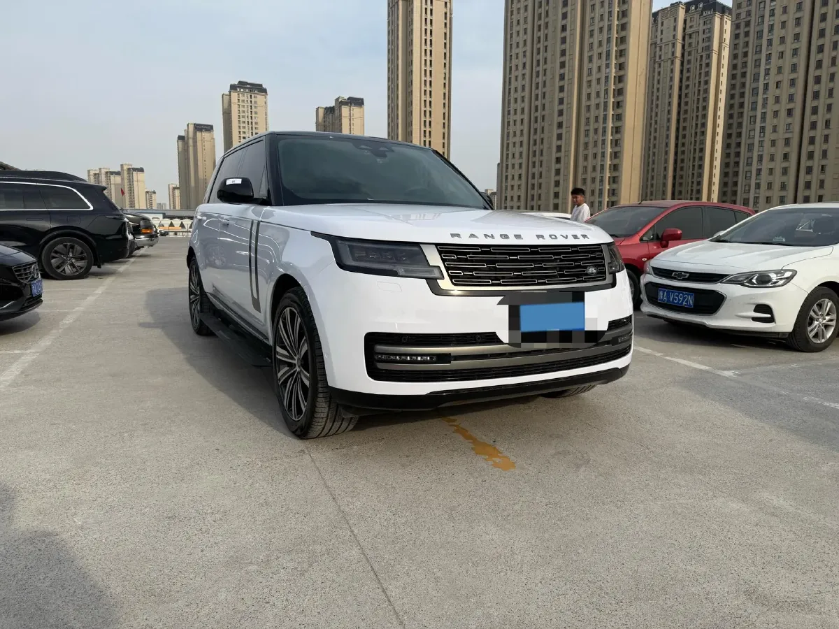 2025 Land Rover Range Rover 3.0T 400HP L6 8AT,autocango,china used car exporter,china ev exporter,chinese used car exporter,chinese used ev exporter