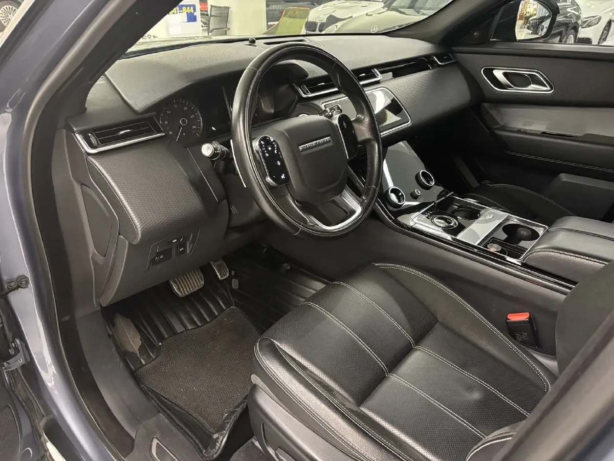 2019 Land Rover Range Rover Velar 2.0T 250HP L4 8AT,autocango,china used car exporter,china ev exporter,chinese used car exporter,chinese used ev exporter