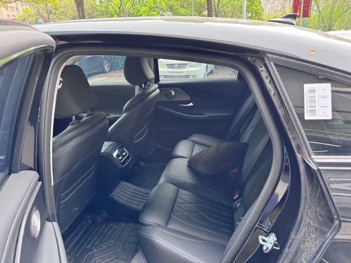 2023 Chery Arrizo 8 2.0T 254HP L4 7DCT,autocango,china used car exporter,china ev exporter,chinese used car exporter,chinese used ev exporter