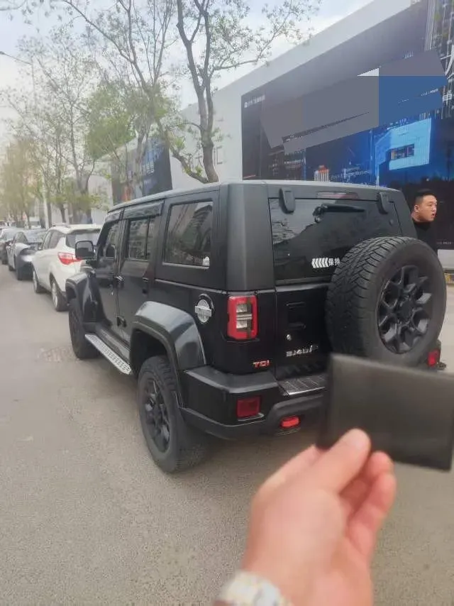 2024 Beijing BJ40 2.0T 163HP L4 8AT,autocango,china used car exporter,china ev exporter,chinese used car exporter,chinese used ev exporter