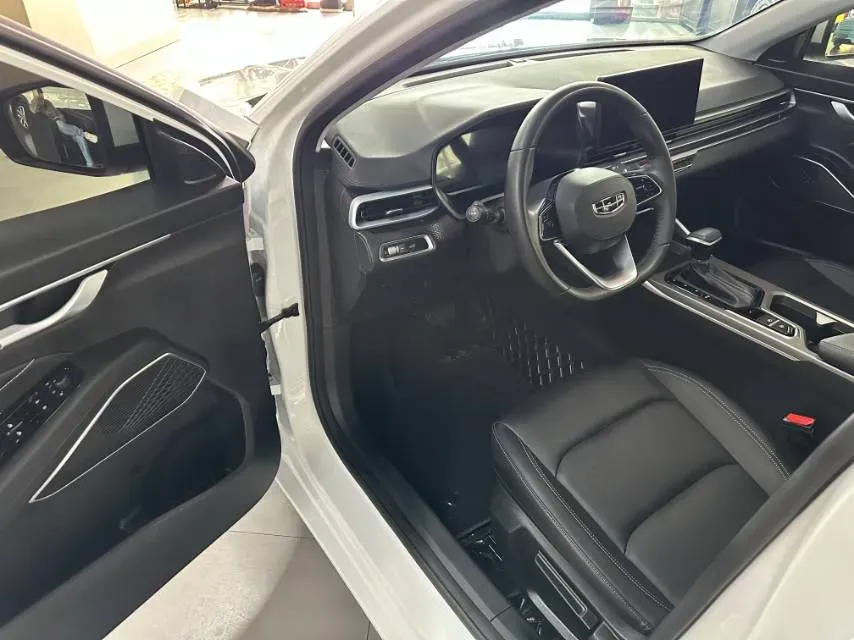 2023 Geely Emgrand 1.5L 127HP L4 CVT,autocango,china used car exporter,china ev exporter,chinese used car exporter,chinese used ev exporter