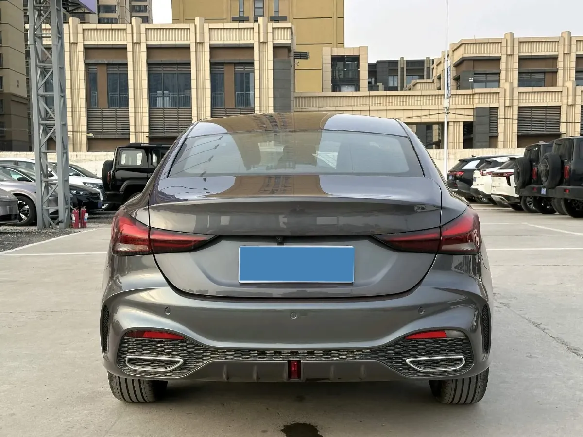 2025 MG 5 1.5T 181HP L4 7DCT,autocango,china used car exporter,china ev exporter,chinese used car exporter,chinese used ev exporter