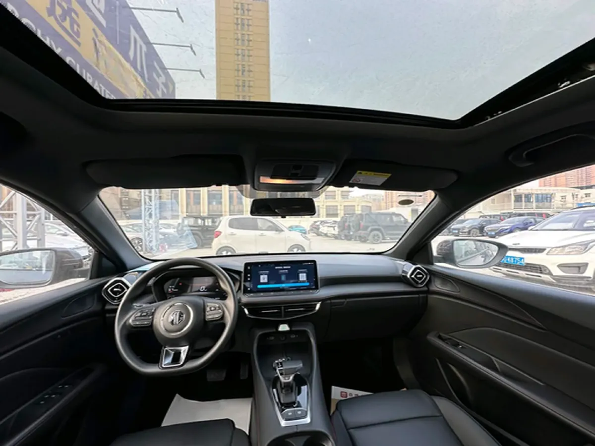 2025 MG 5 1.5T 181HP L4 7DCT,autocango,china used car exporter,china ev exporter,chinese used car exporter,chinese used ev exporter