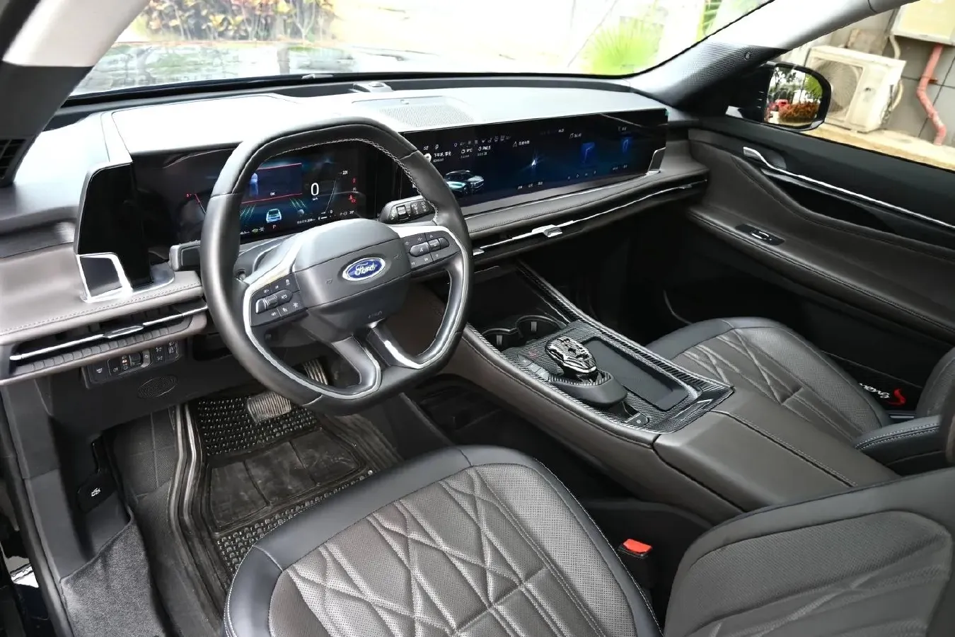 2025 Ford Edge 2.0T 252HP L4 8AT,autocango,china used car exporter,china ev exporter,chinese used car exporter,chinese used ev exporter