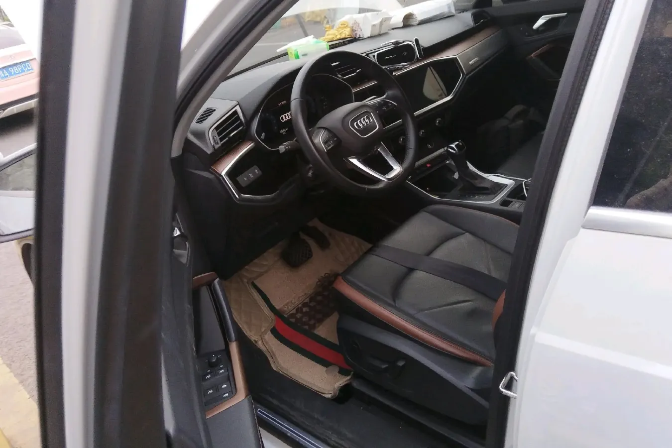 2021 Audi Q3 1.4T 150HP L4 7DCT,autocango,china used car exporter,china ev exporter,chinese used car exporter,chinese used ev exporter