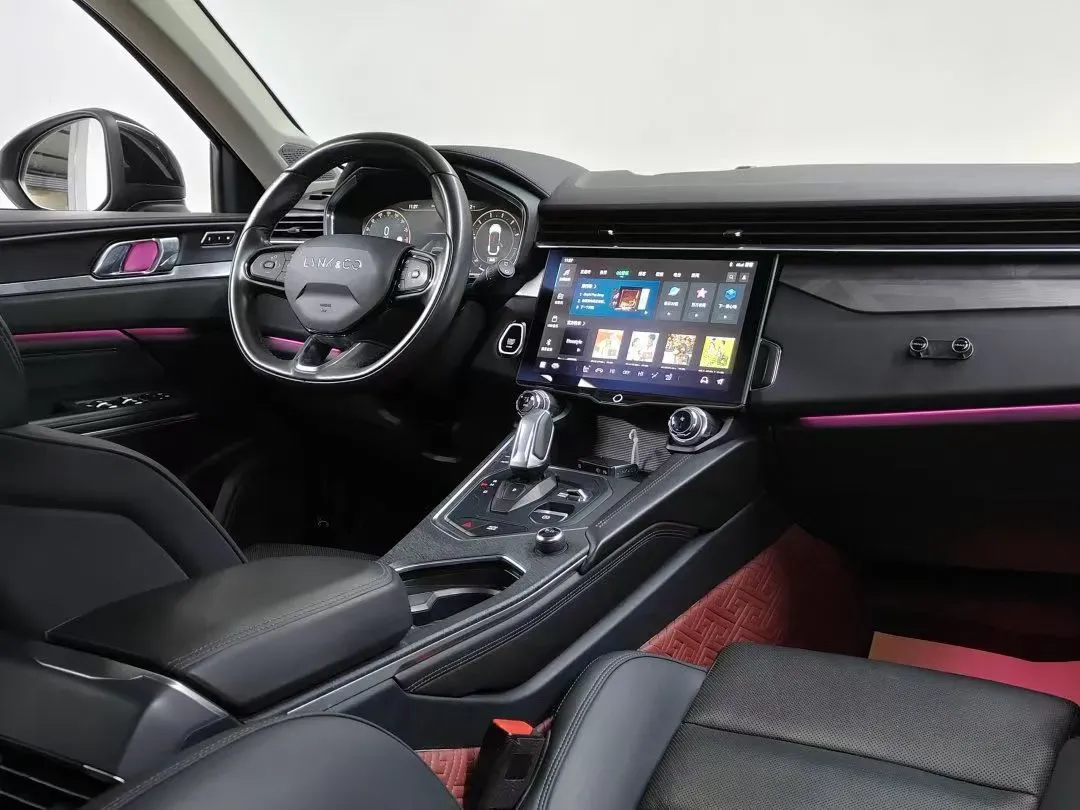 2021 LYNK&CO 01 2.0T 218HP L4 8AT,autocango,china used car exporter,china ev exporter,chinese used car exporter,chinese used ev exporter