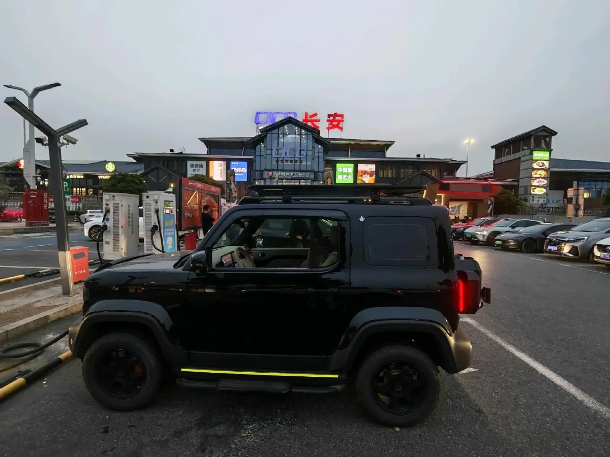 2023 BaoJun Yep BEV 28.1KWH,autocango,china used car exporter,china ev exporter,chinese used car exporter,chinese used ev exporter