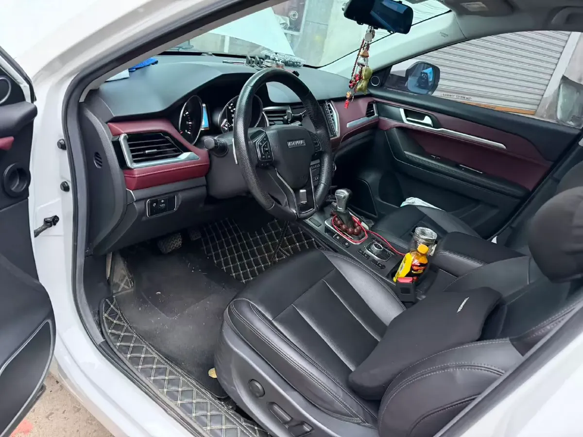 2018 Haval H6 1.5T 169HP L4 7DCT,autocango,china used car exporter,china ev exporter,chinese used car exporter,chinese used ev exporter